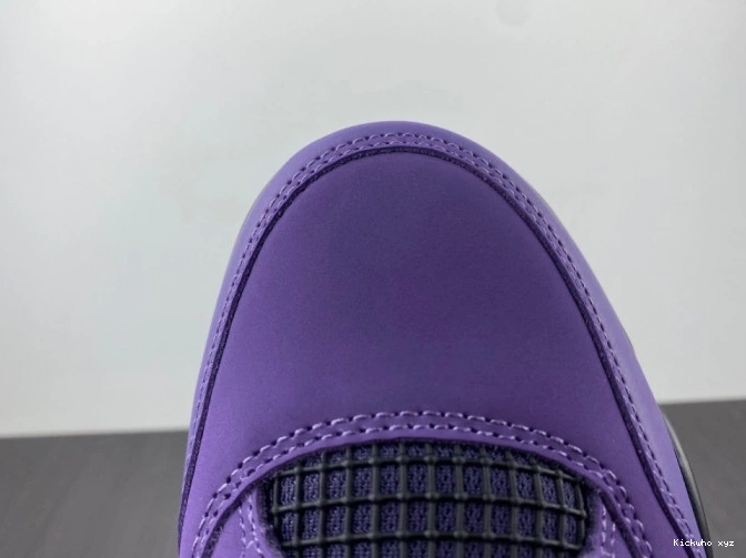 (FRIENDS PURPLE 766296 RETRO FAMILY) AND TRAVIS LN4 SCOTT 4 JORDAN 0626